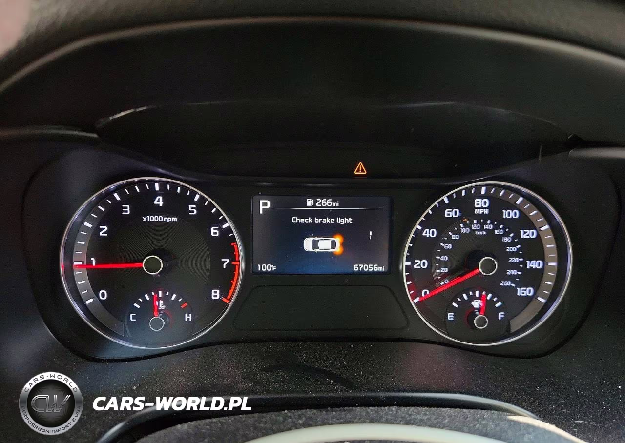 2024 Kia Forte Lxs VIN:3KPF24AD5RE832581 - 9