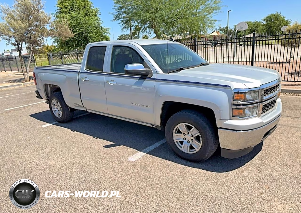 2015 Chevrolet Silverado C1500 – zdjęcie 1 z 10