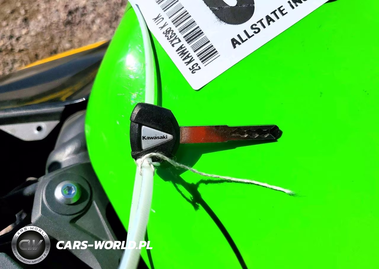 2025 Kawasaki Zx636 K VIN:JKBZXJK13SA010751 - 8