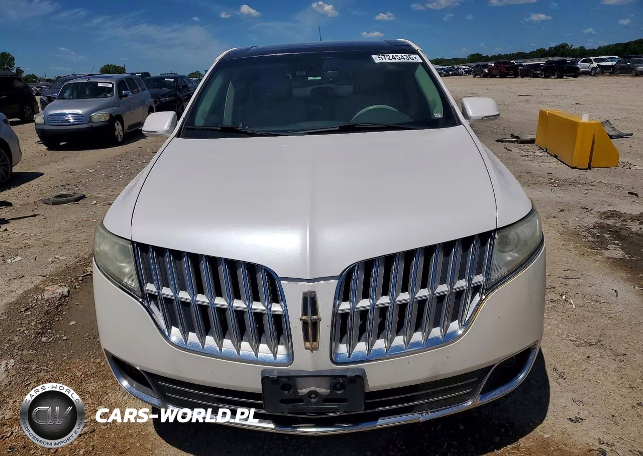 2011 Lincoln Mkt VIN:2LMHJ5AT0BBJ52738 - 5