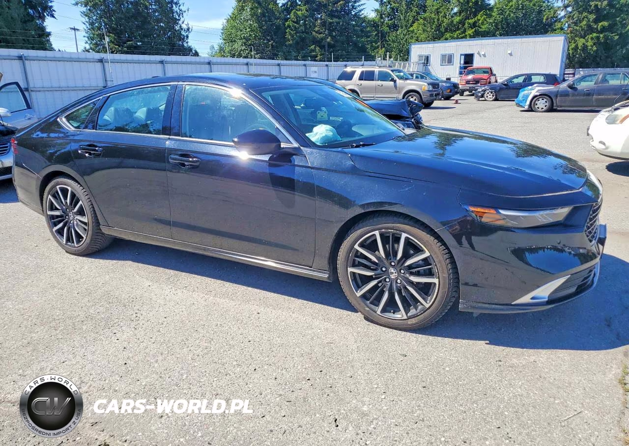 2024 Honda Accord Touring Hybrid VIN:1HGCY2F87RA039398 - 4