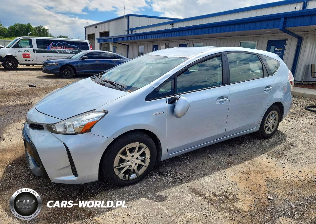 2016 Toyota Prius V Two – zdjęcie 1 z 12