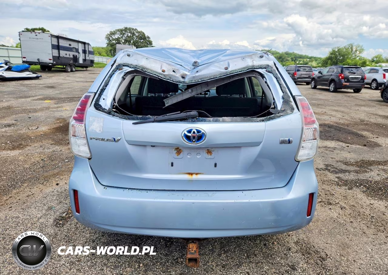 2016 Toyota Prius V Two VIN:JTDZN3EU0GJ052173 - 6