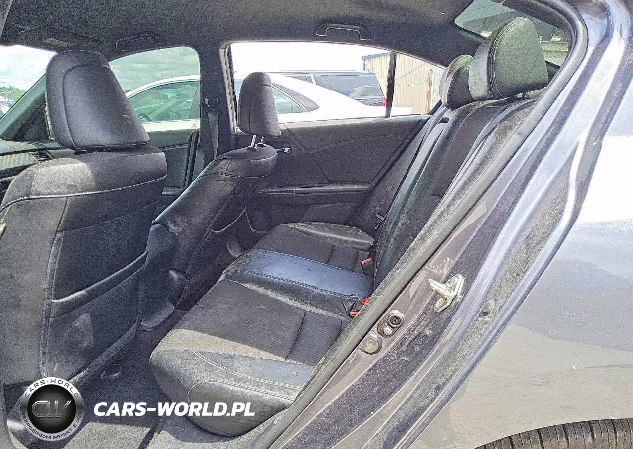 2017 Honda Accord Sport VIN:1HGCR2F55HA163610 - 10