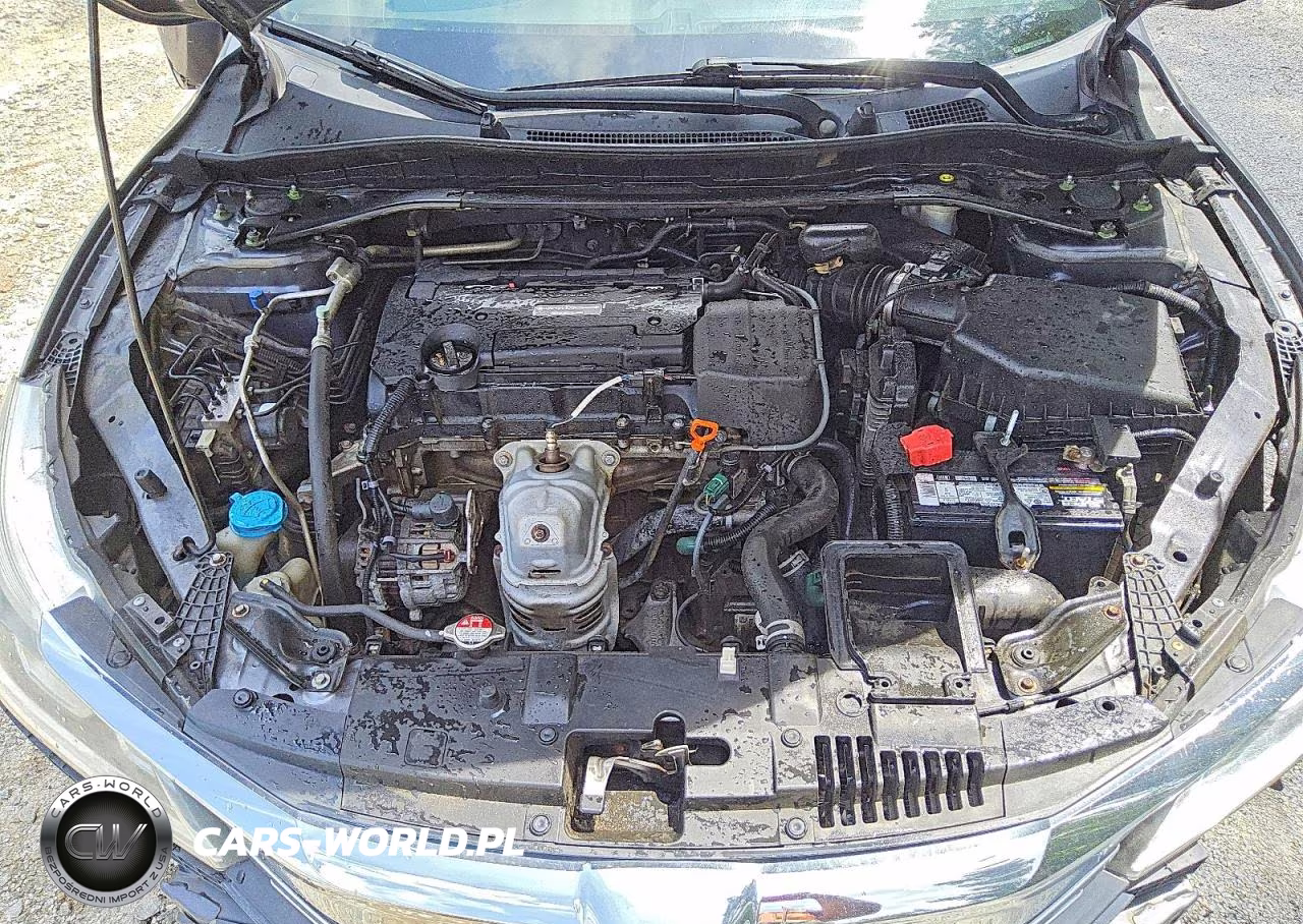 2017 Honda Accord Sport VIN:1HGCR2F55HA163610 - 11
