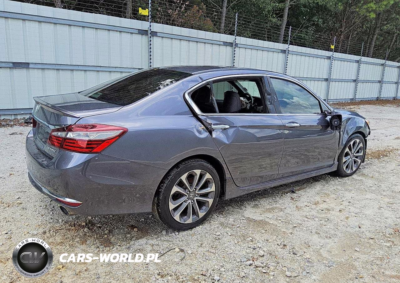 2017 Honda Accord Sport VIN:1HGCR2F55HA163610 - 3