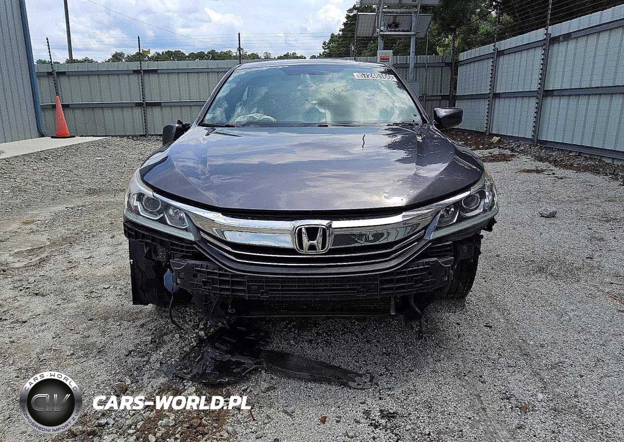 2017 Honda Accord Sport VIN:1HGCR2F55HA163610 - 5