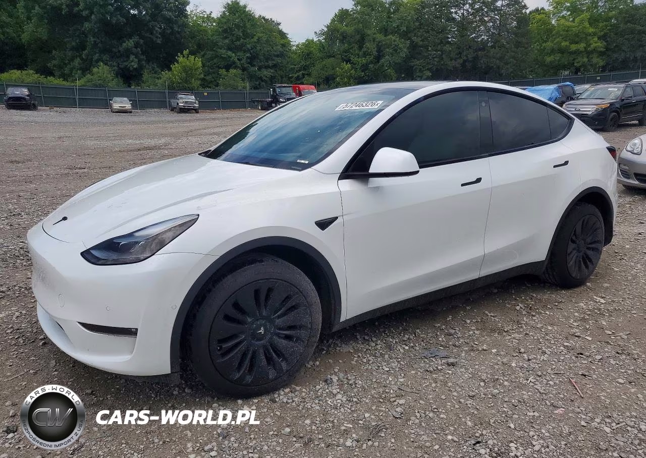 2022 Tesla Model Y – zdjęcie 1 z 13