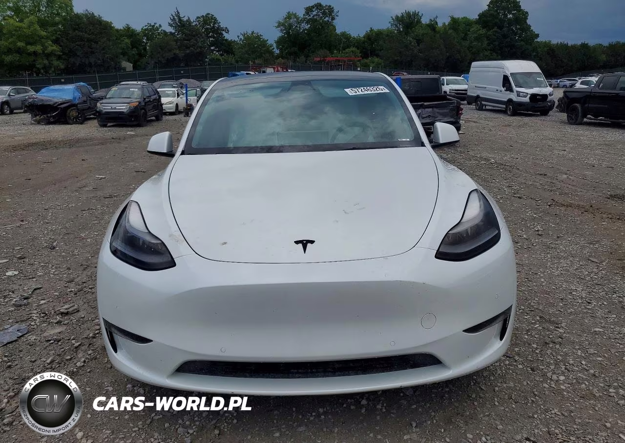 2022 Tesla Model Y VIN:7SAYGDEE0NF535884 - 5