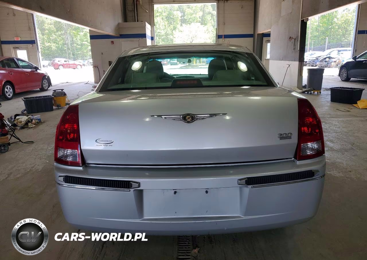 2006 Chrysler 300 Touring VIN:2C3KA53G16H351567 - 6