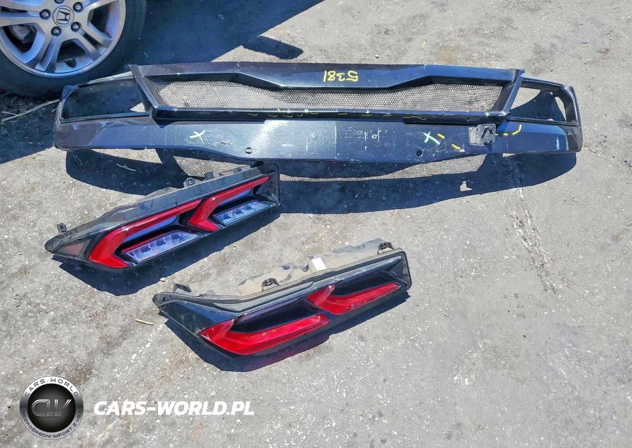 2020 Chevrolet Corvette Stingray 2Lt VIN:1G1Y72D44L5109147 - 12