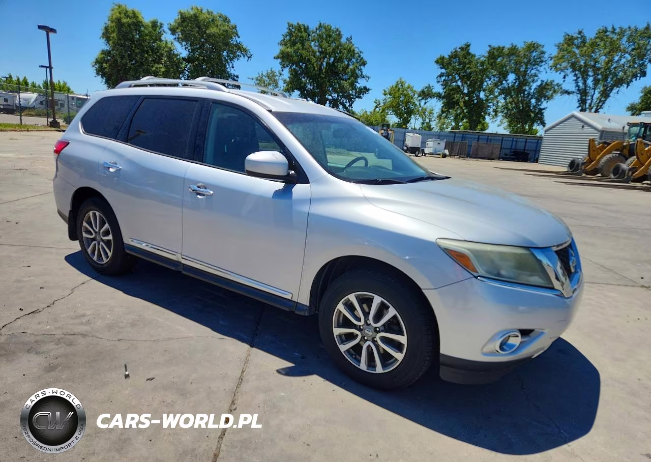 2014 Nissan Pathfinder S VIN:5N1AR2MM2EC616500 - 4