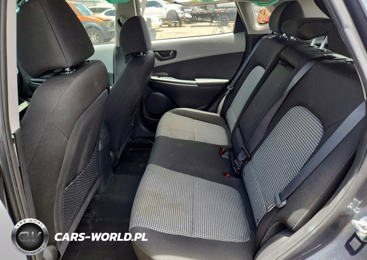 2019 Hyundai Kona Se VIN:KM8K1CAA0KU217800 - 11