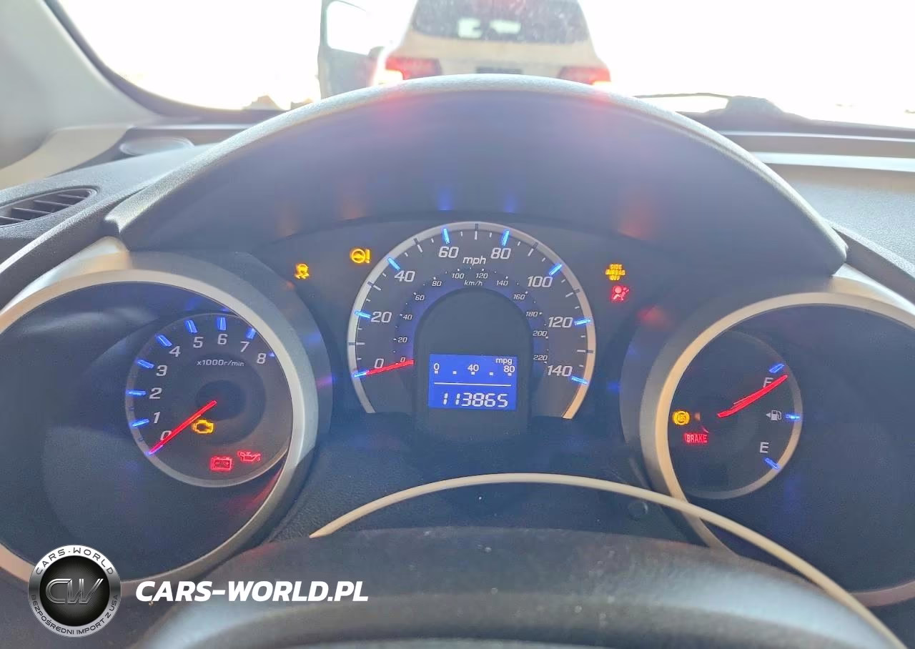 2011 Honda Fit Sport VIN:JHMGE8H55BC020744 - 9
