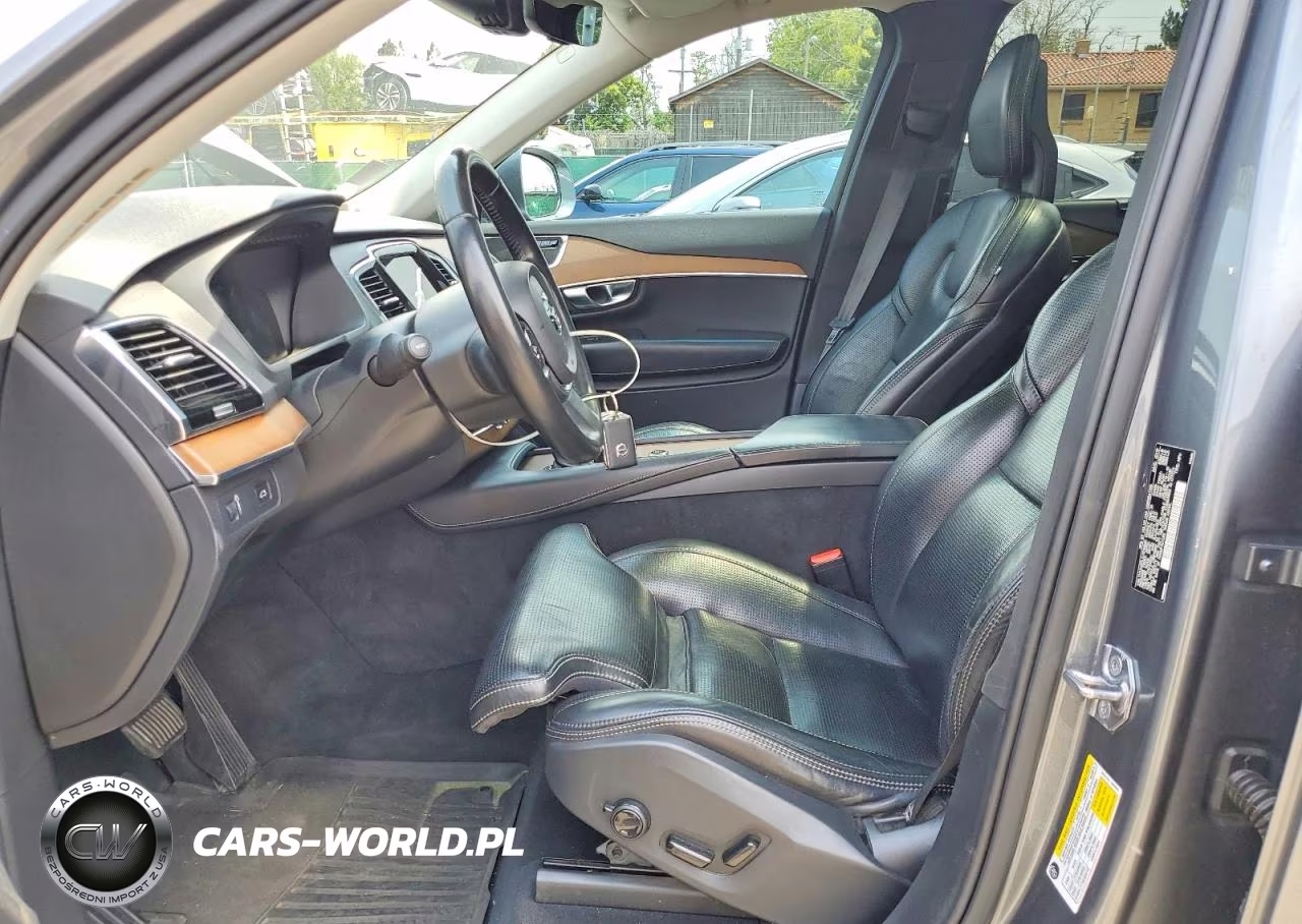 2018 Volvo Xc90 T6 VIN:YV4A22PL2J1210800 - 7