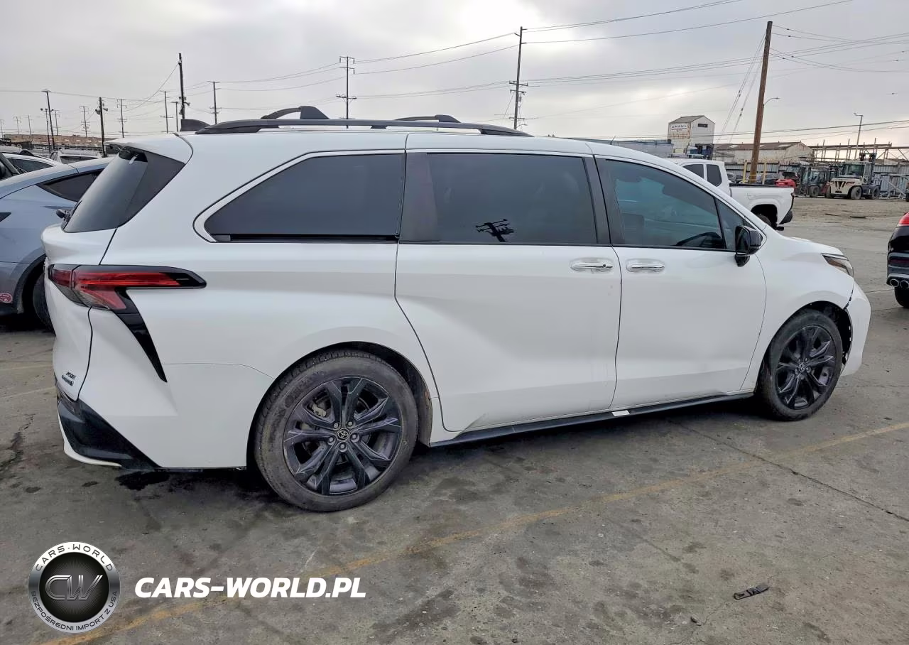 2022 Toyota Sienna Xse 7-Passenger VIN:5TDXRKEC9NS086710 - 3