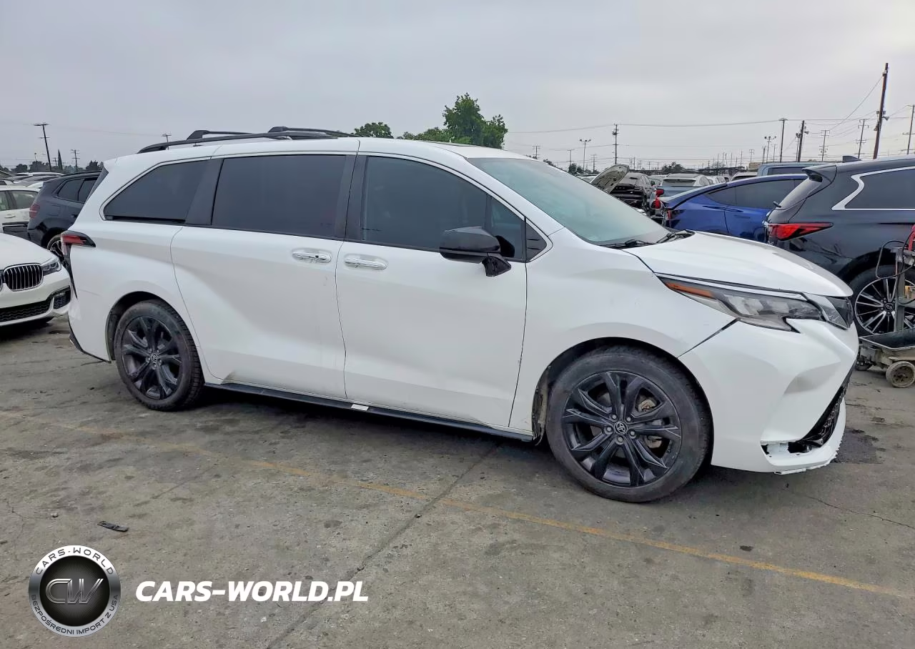 2022 Toyota Sienna Xse 7-Passenger VIN:5TDXRKEC9NS086710 - 4