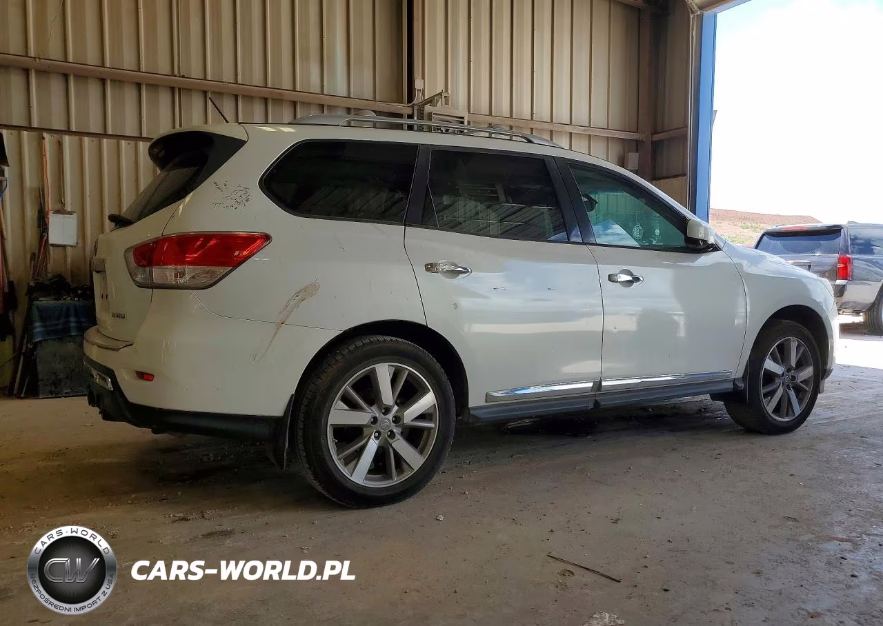 2013 Nissan Pathfinder S VIN:5N1AR2MN3DC674767 - 3