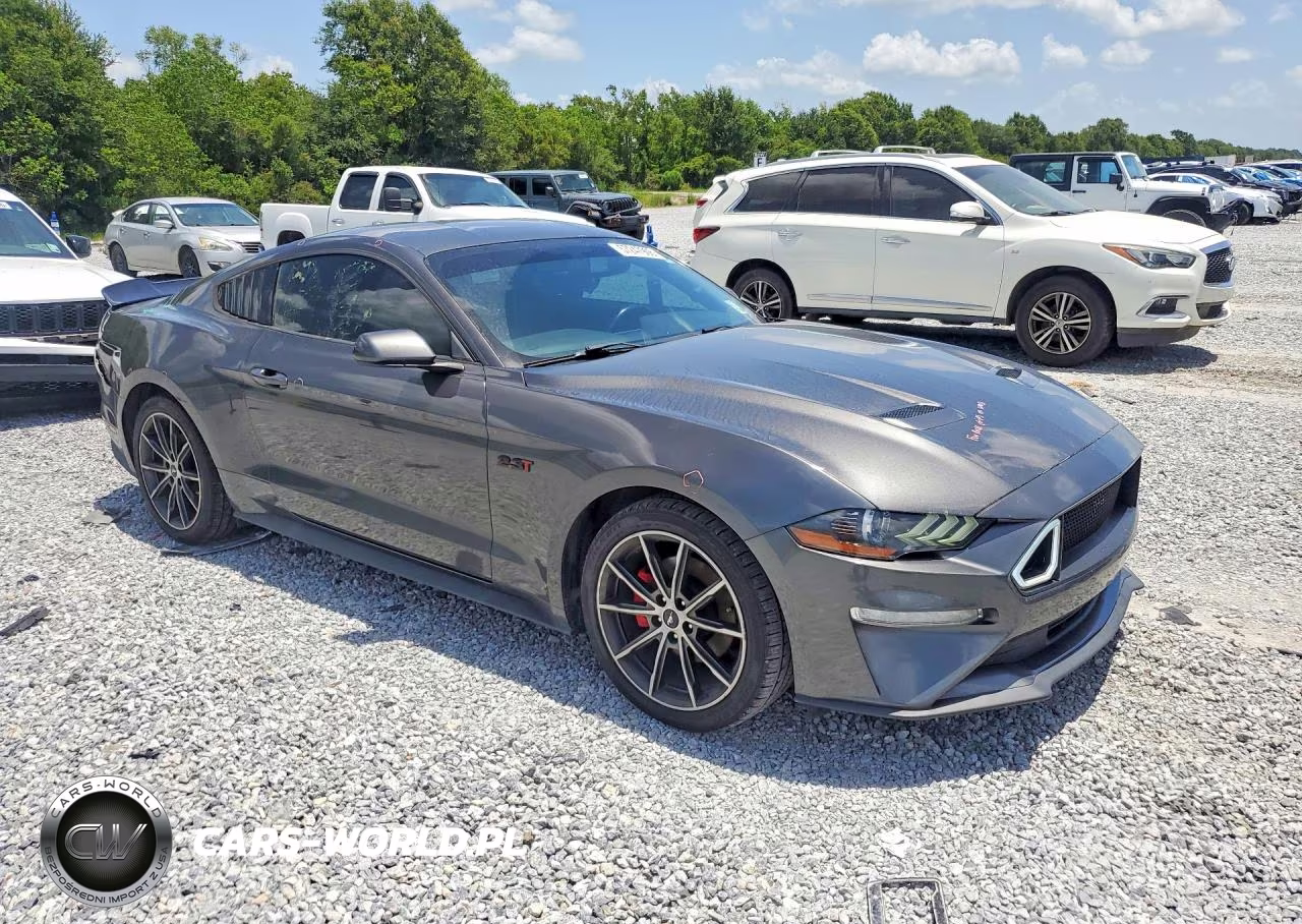 2018 Ford Mustang VIN:1FA6P8TH2J5118602 - 4