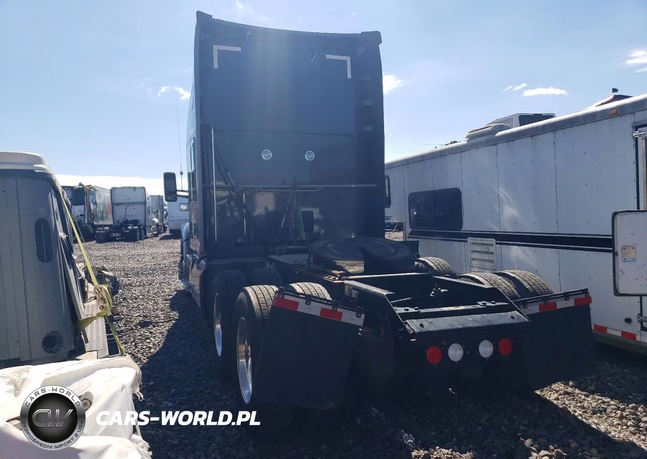 2022 Kenworth Constructi - Semi Truck VIN:1XKYDP9X2NJ479270 - 3