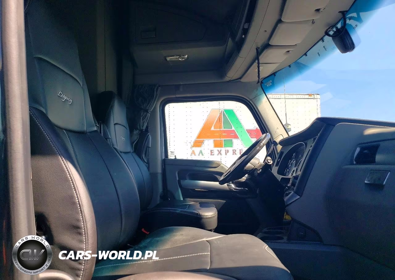 2022 Kenworth Constructi - Semi Truck VIN:1XKYDP9X2NJ479270 - 5
