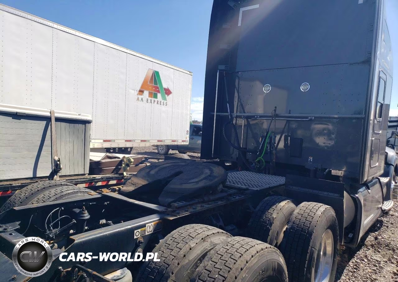 2022 Kenworth Constructi - Semi Truck VIN:1XKYDP9X2NJ479270 - 6