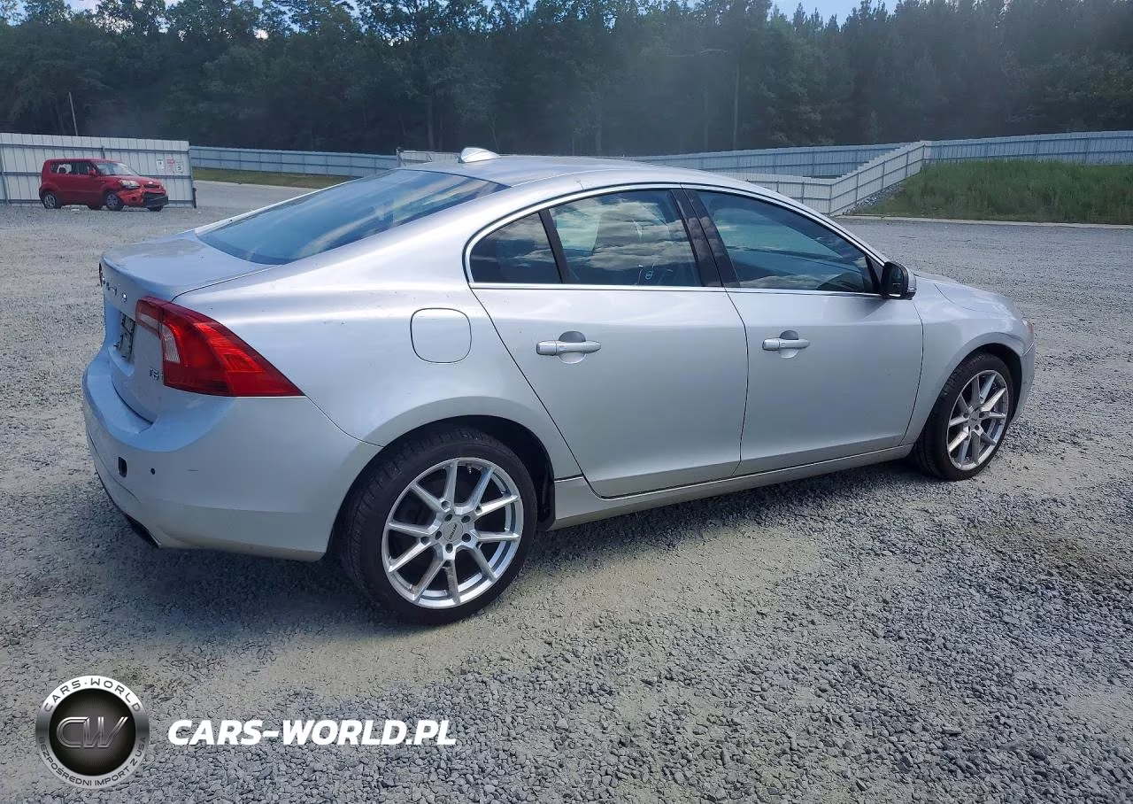 2014 Volvo S60 T5 VIN:YV1612FS7E2298113 - 3