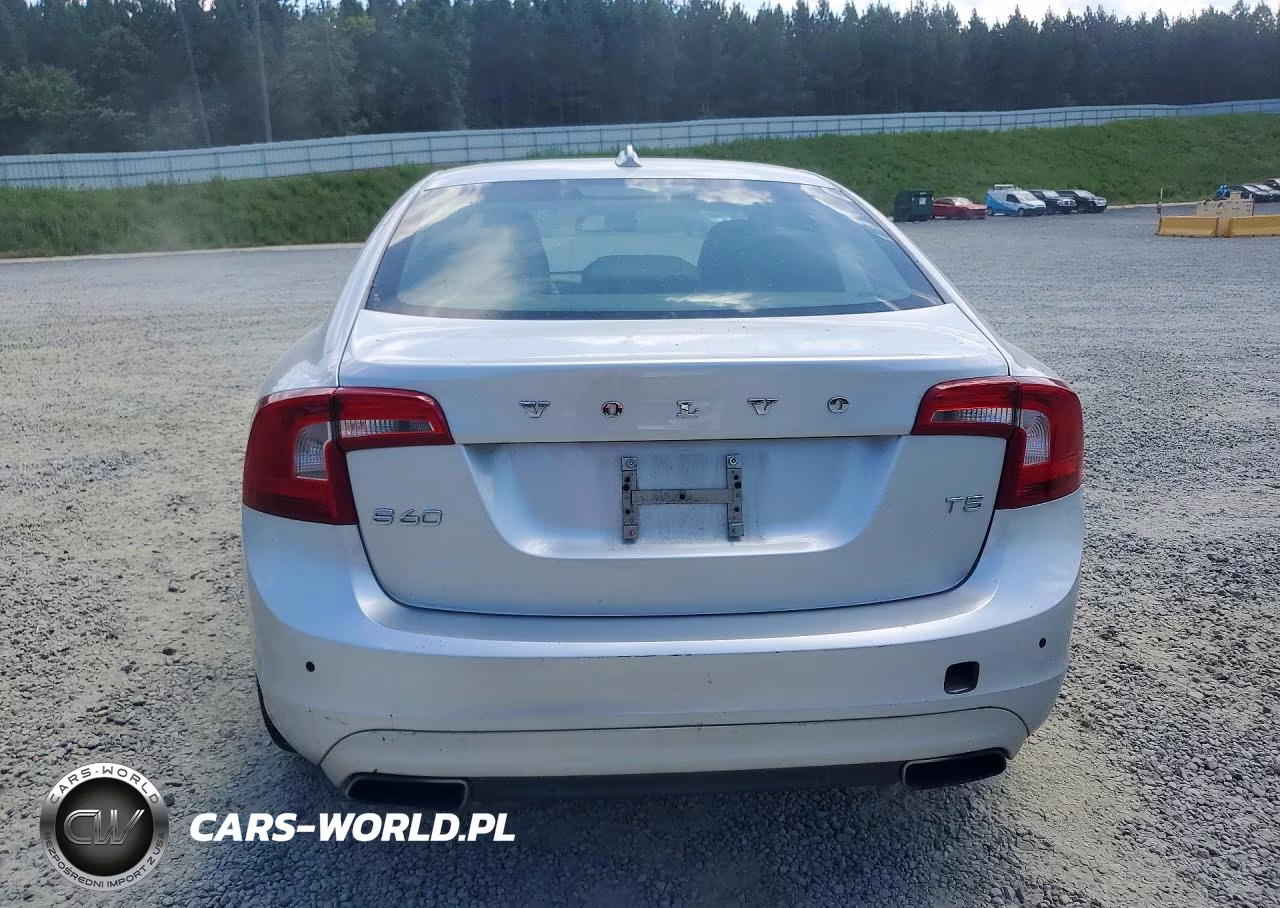 2014 Volvo S60 T5 VIN:YV1612FS7E2298113 - 6