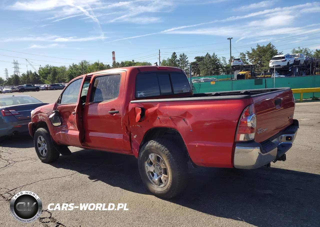 2015 Toyota Tacoma V6 VIN:3TMLU4EN2FM202664 - 2