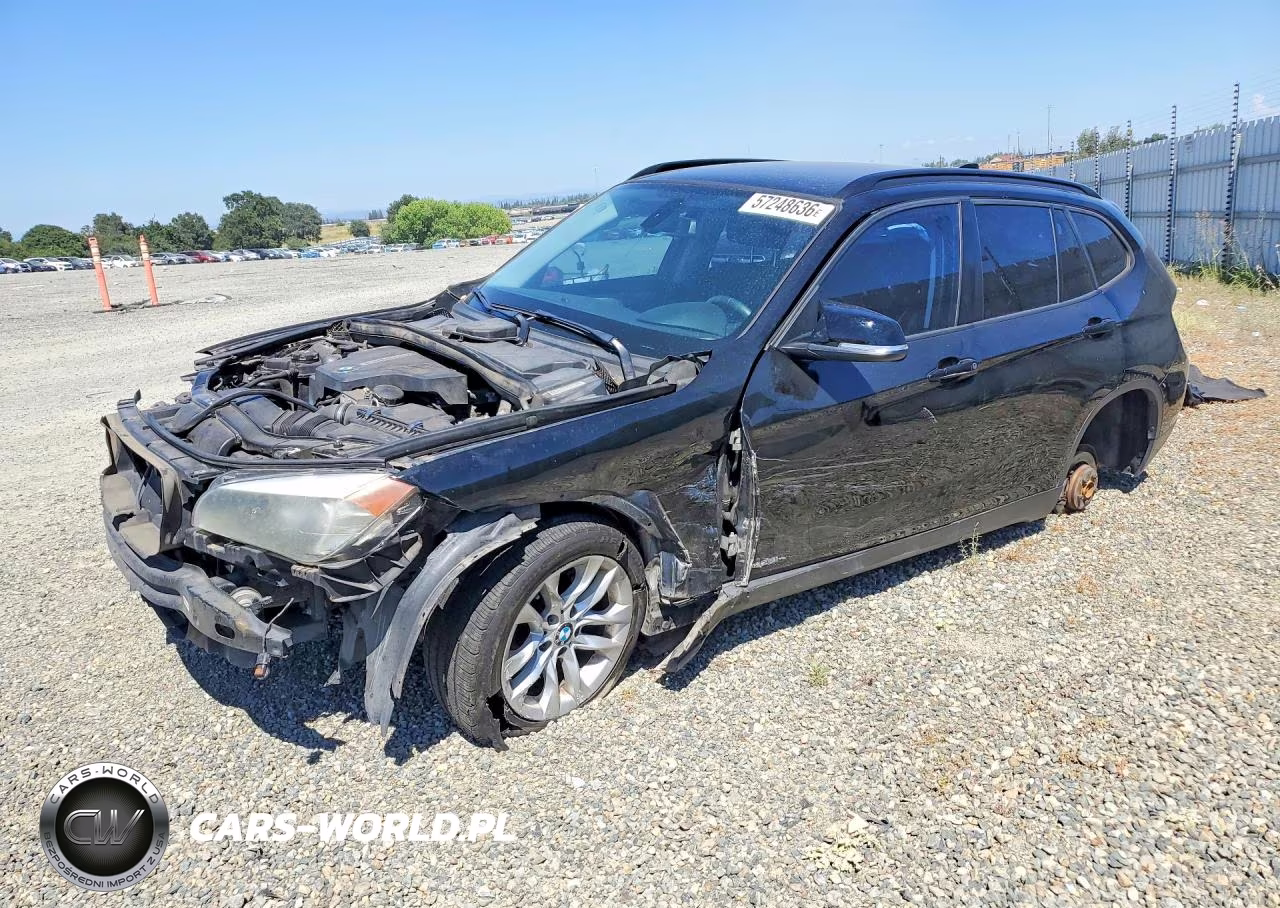 2015 BMW X1 xDrive28I – zdjęcie 1 z 13
