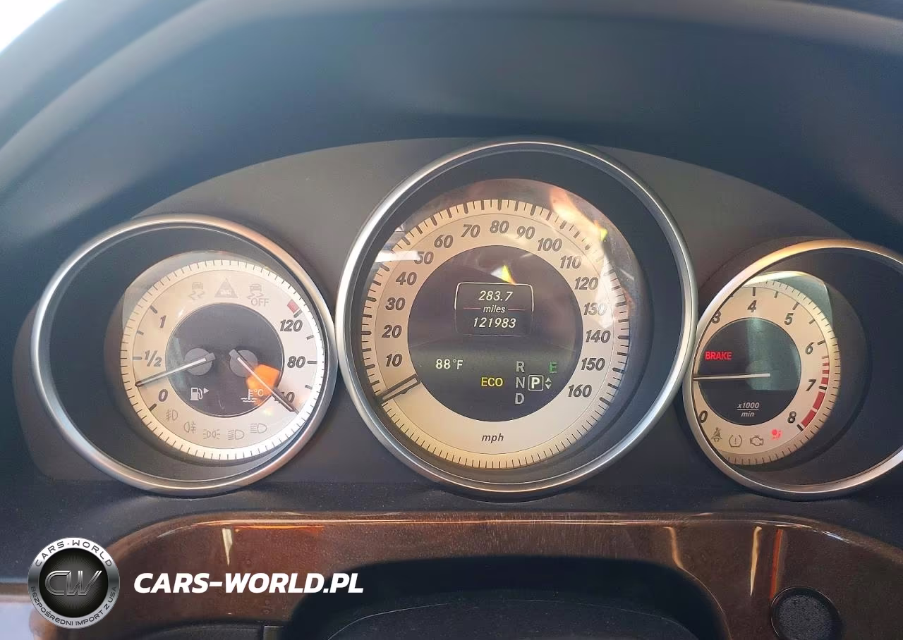 2014 Mercedes-Benz E 350 4Matic VIN:WDDHF8JB8EA844407 - 9
