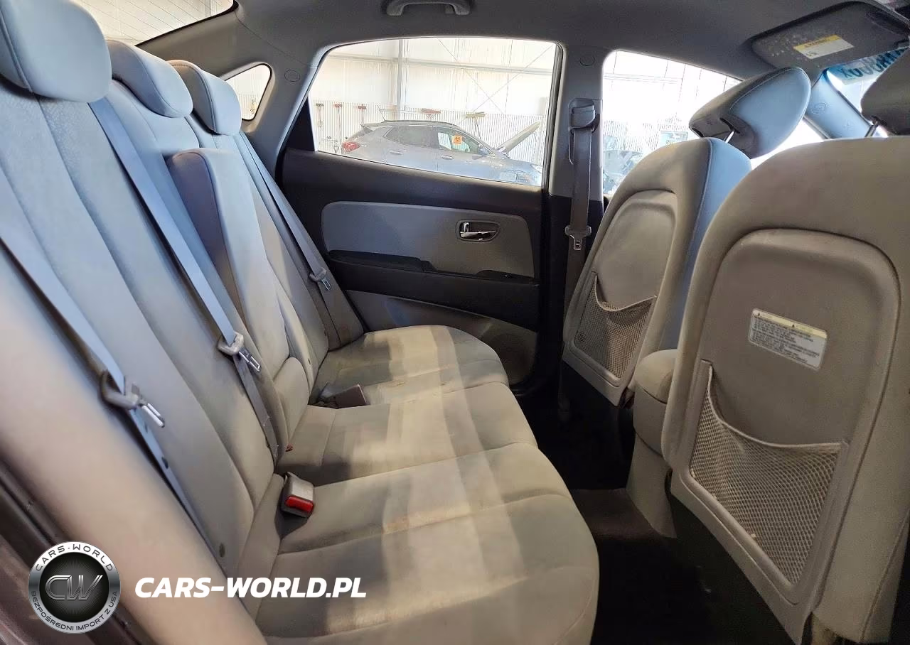 2010 Hyundai Elantra Gls VIN:KMHDU4AD2AU194048 - 10