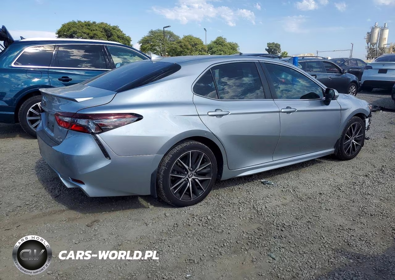2024 Toyota Camry Hybrid Se VIN:4T1S31AK5RU628482 - 3