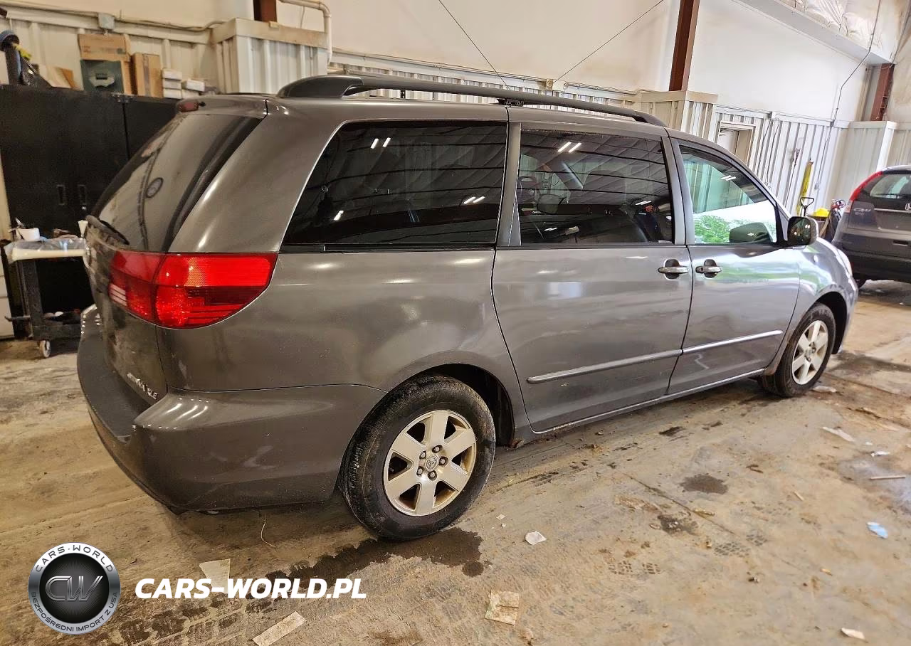 2004 Toyota Sienna Xle 7 Passenger VIN:5TDZA22C04S070561 - 3