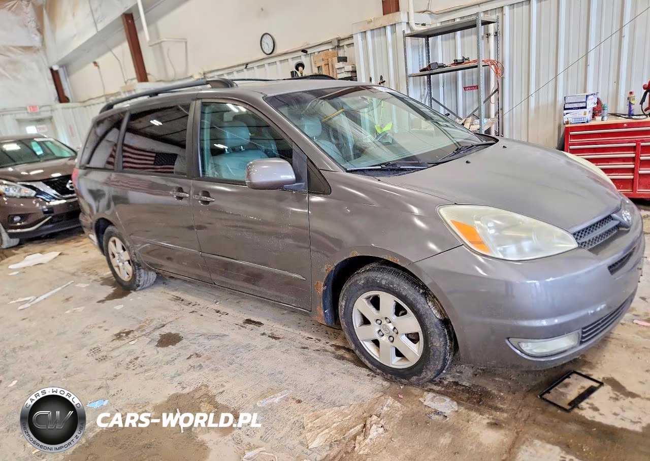 2004 Toyota Sienna Xle 7 Passenger VIN:5TDZA22C04S070561 - 4