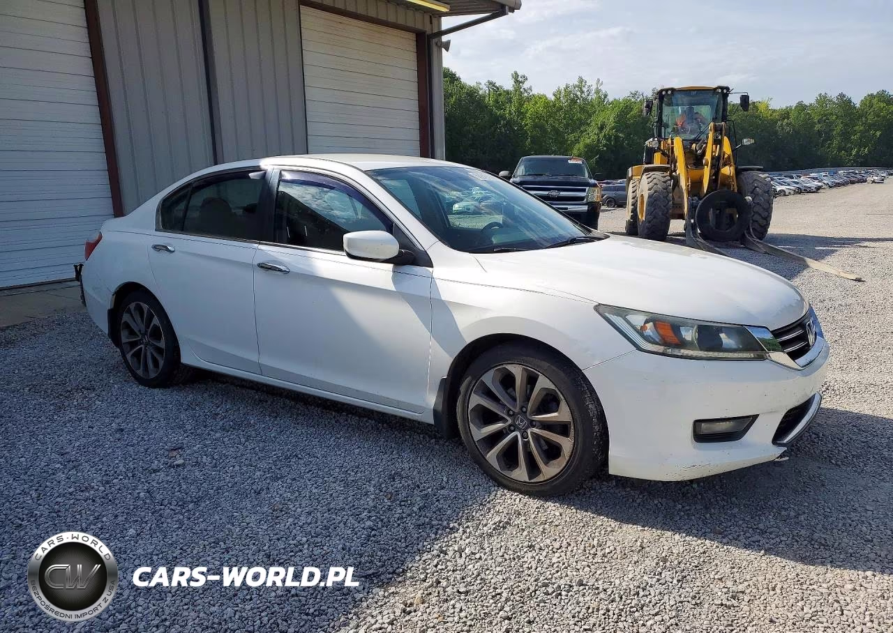 2015 Honda Accord Sport VIN:1HGCR2F55FA172935 - 4