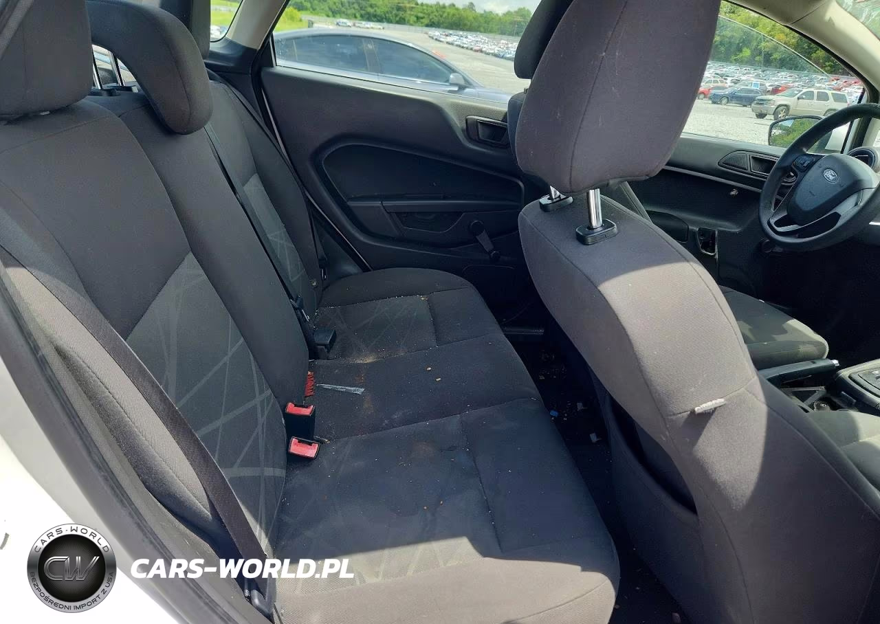 2014 Ford Fiesta S VIN:3FADP4AJ3EM220819 - 10