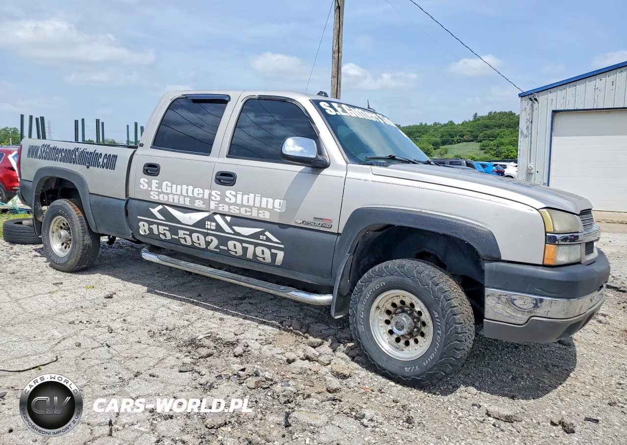 2004 Chevrolet Silverado K2500 Heavy Duty VIN:1GCHK232X4F191158 - 4