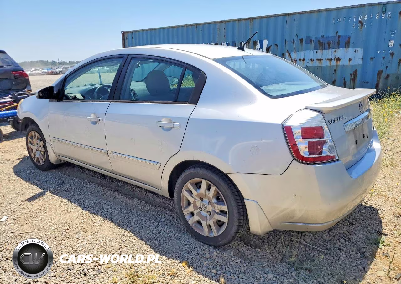 2011 Nissan Sentra 2.0 VIN:3N1AB6AP3BL640886 - 2