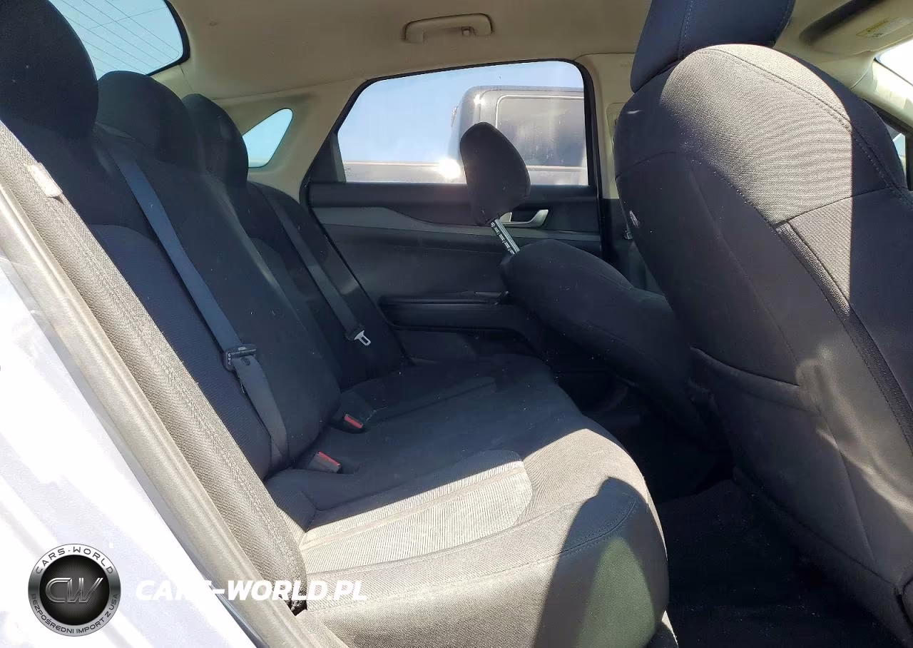 2021 Kia K5 Lx VIN:5XXG24J22MG001056 - 10