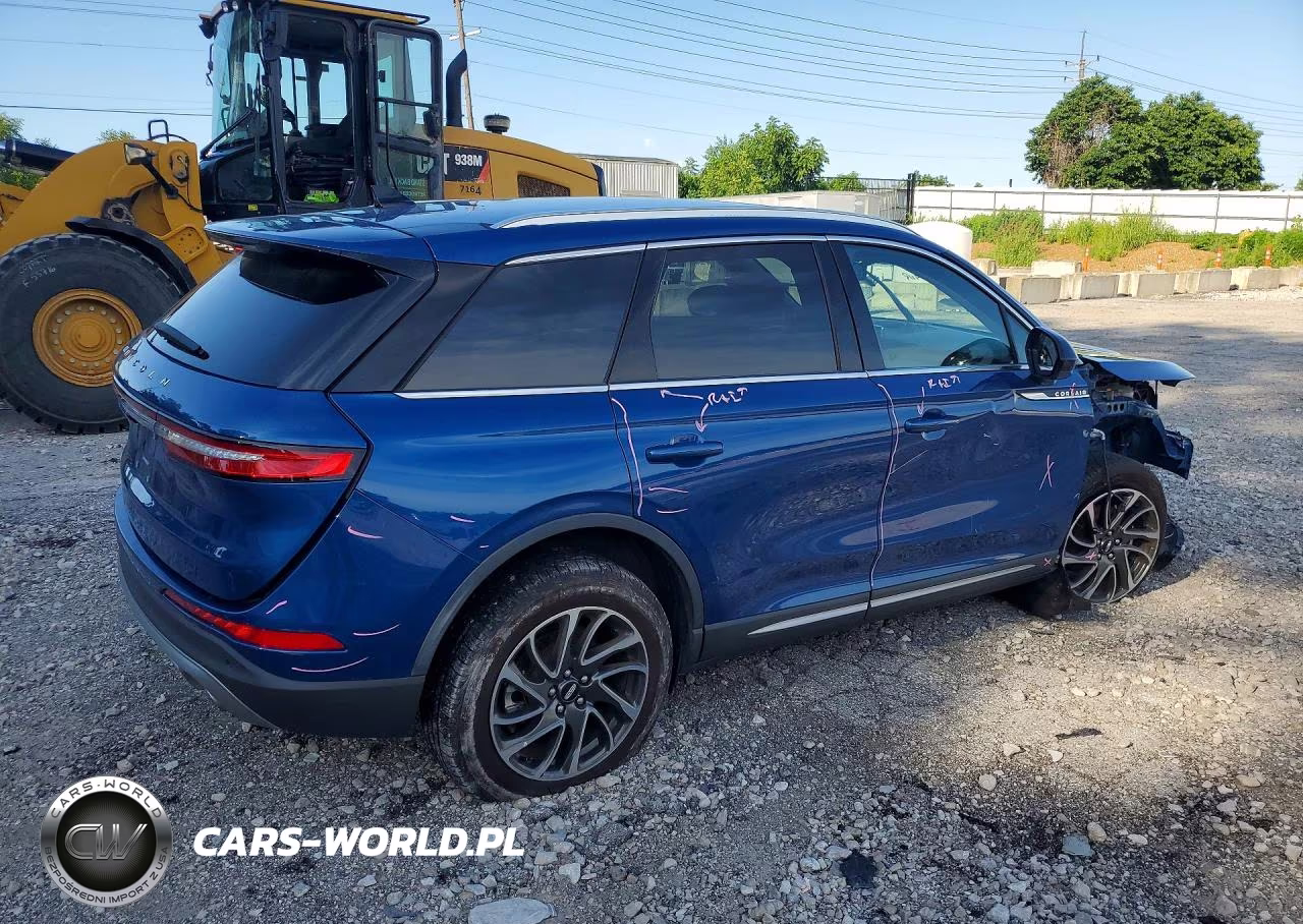 2020 Lincoln Corsair VIN:5LMCJ1C98LUL21557 - 3