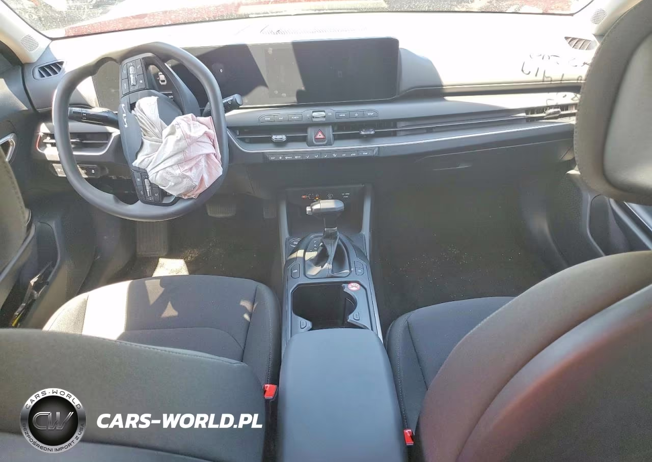 2026 Kia K4 Lxs VIN:3KPFT4DE8TE286027 - 8