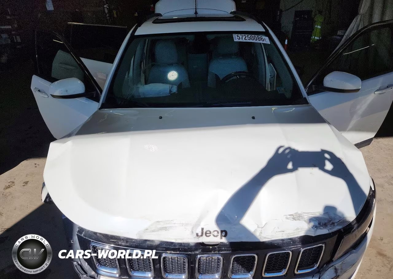 2019 Jeep Compass Latitude VIN:3C4NJCBBXKT819624 - 12