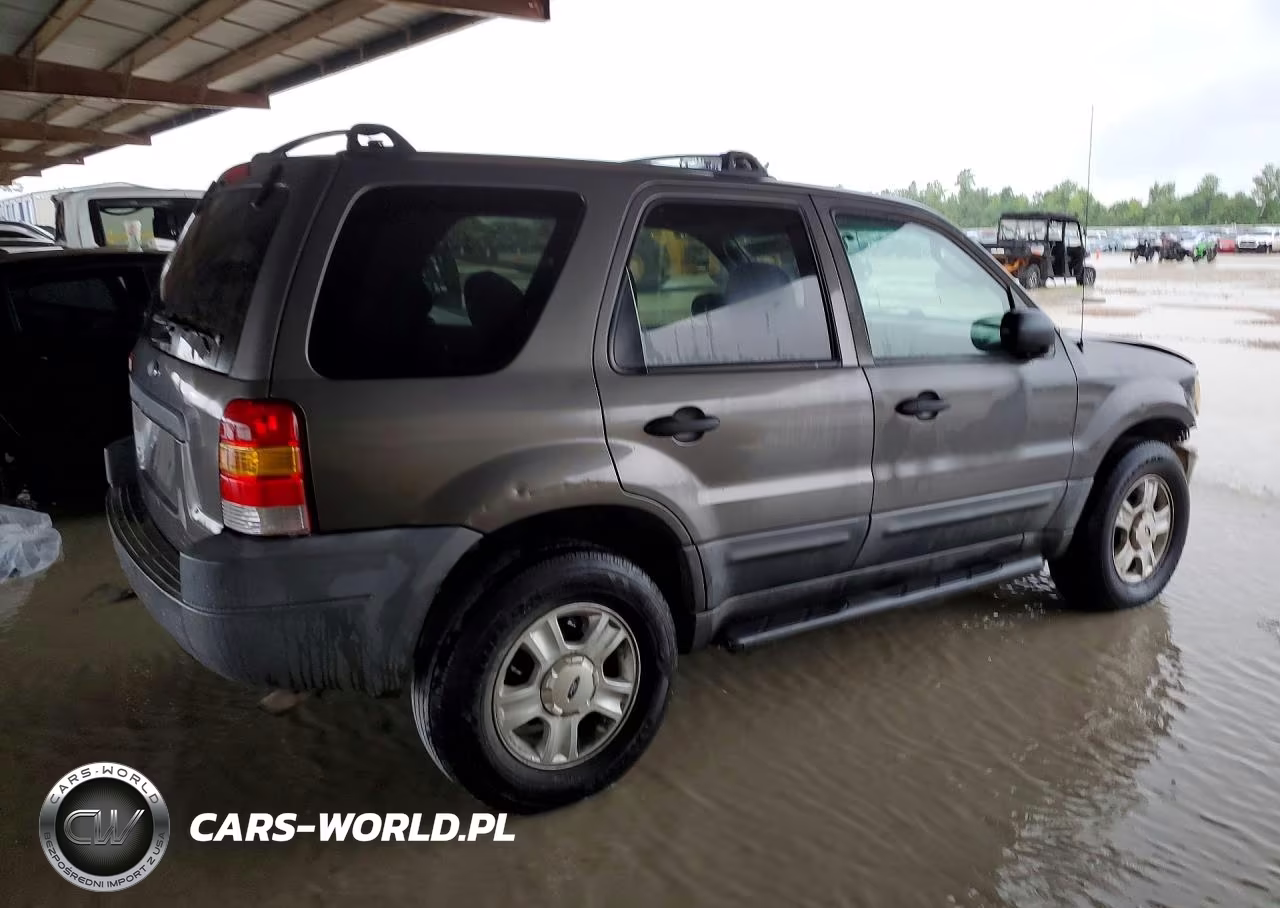 2003 Ford Escape Xlt VIN:1FMYU03123KE14008 - 3