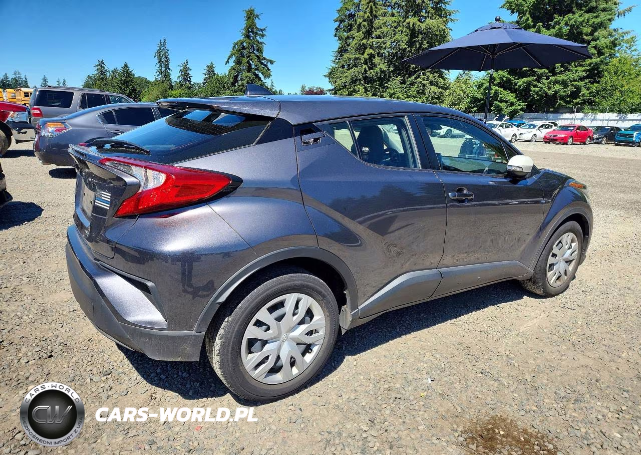2020 Toyota C-Hr Le VIN:JTNKHMBX6L1090459 - 3