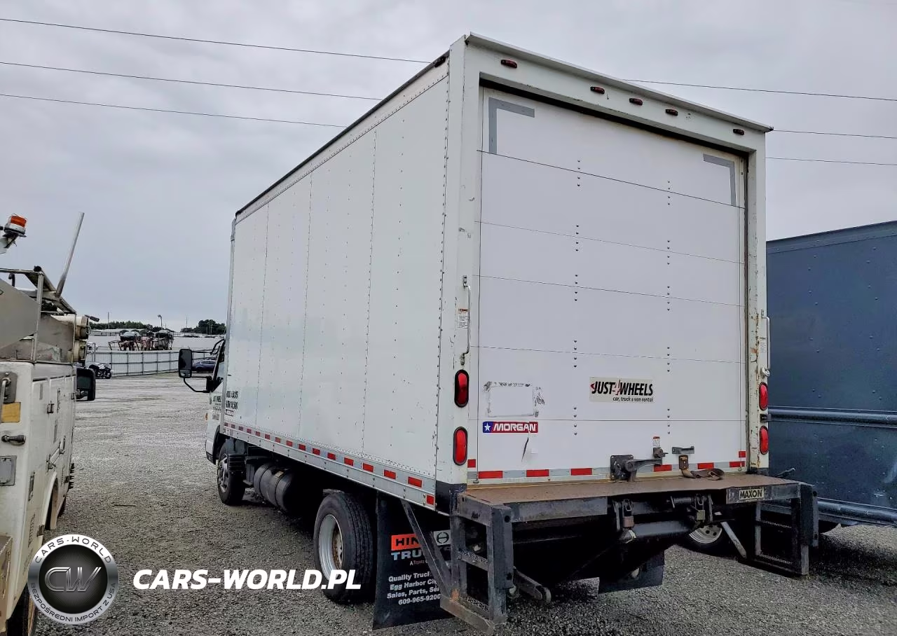 2017 Mitsubishi Fec72S Box Truck VIN:JL6BNG1A5HK003879 - 2