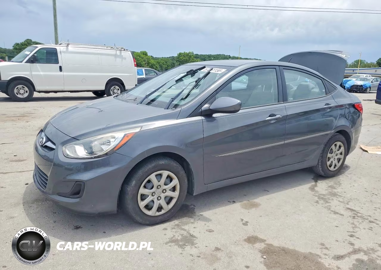2012 Hyundai Accent Gls