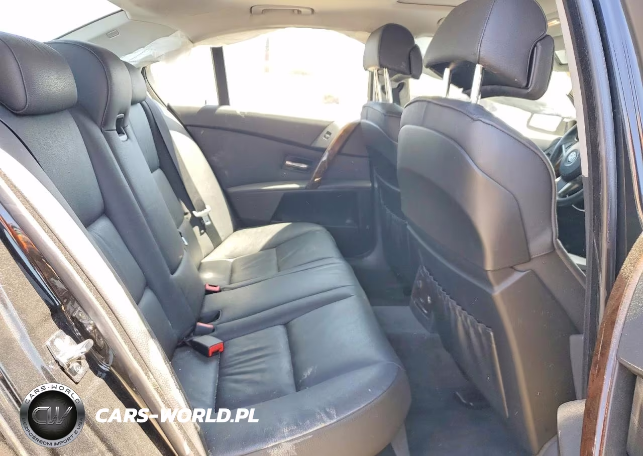 2007 BMW 530 I VIN:WBANE73507CM53130 - 10