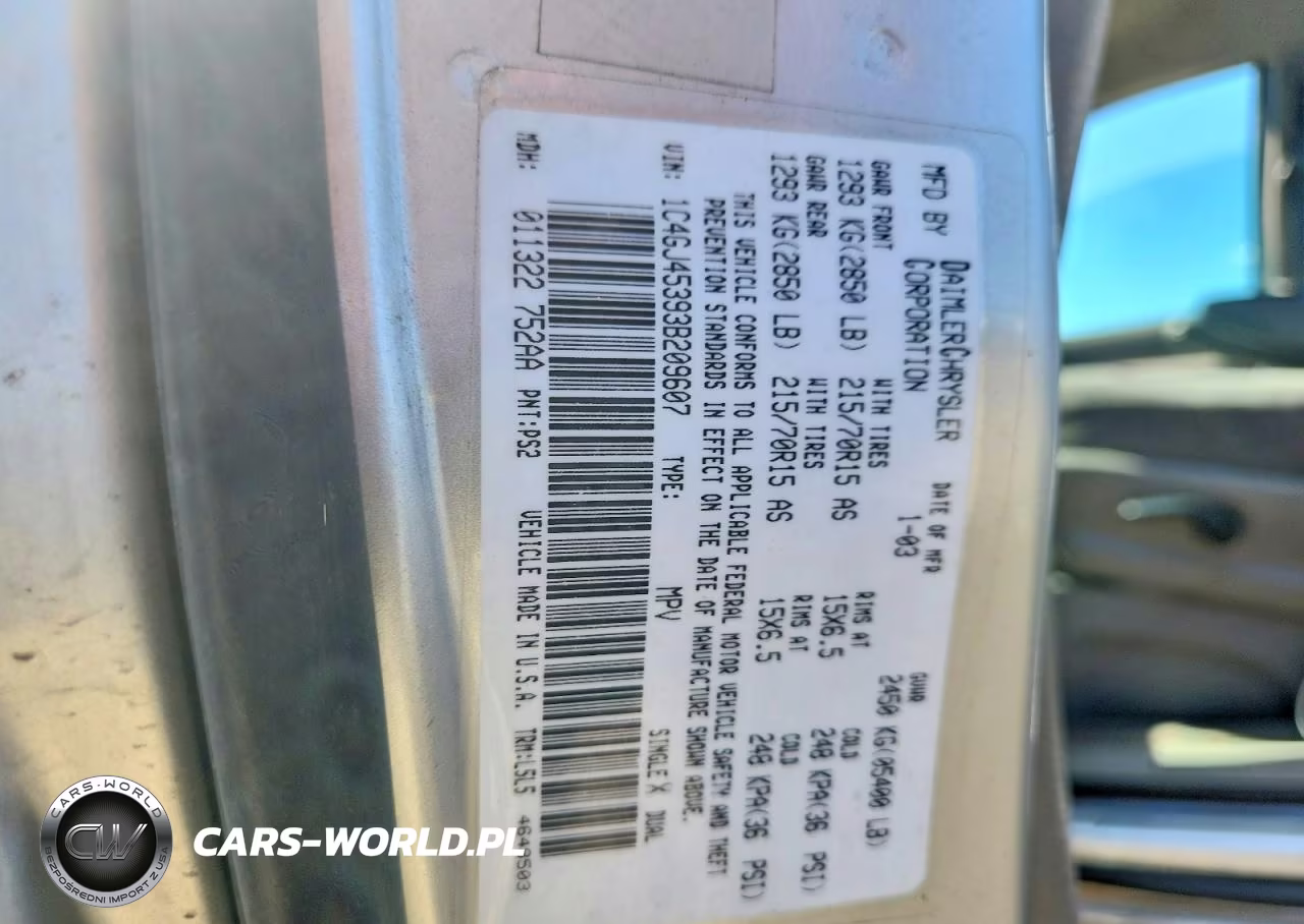 2003 Chrysler Town & Ctry VIN:1C4GJ45393B209607 - 13