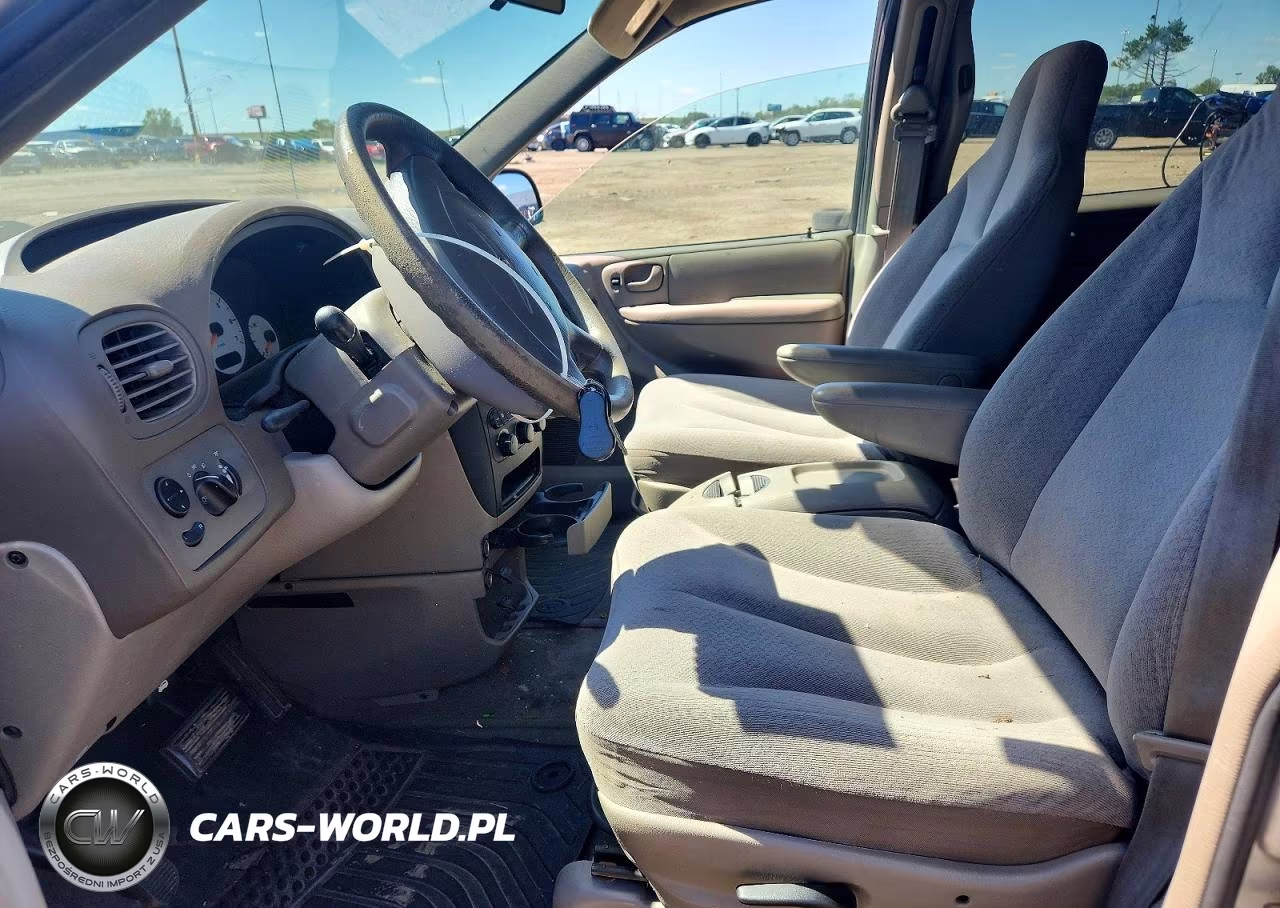 2003 Chrysler Town & Ctry VIN:1C4GJ45393B209607 - 7